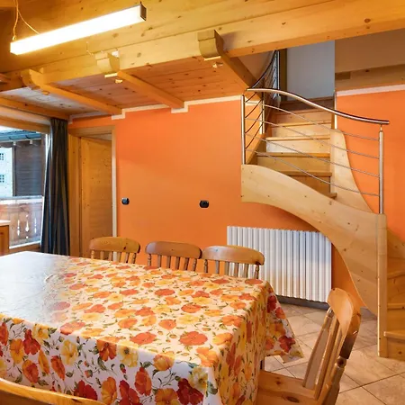 Arancione Al Bait Da Giulio Livigno